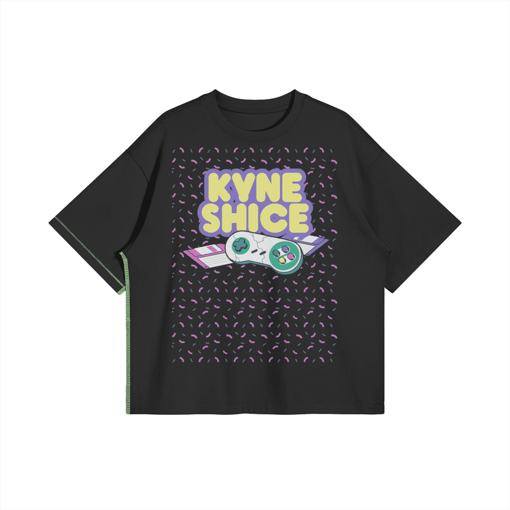 Black oversized T-shirt in modern arts style with bold typography Kyne Shice. Ideal for young fashion lovers. Large print and playful pattern.